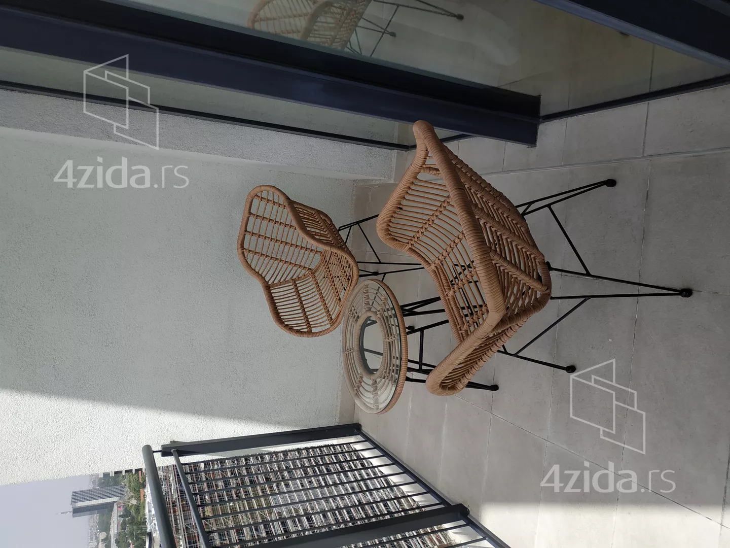 Dvoiposoban stan | 4zida