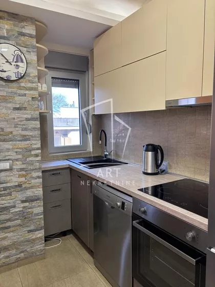 Kneza Višeslava | 4zida.rs