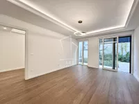 Politika, Stari Grad opština, Beograd | 4zida.rs