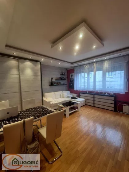 Marka Oreškovića | 4zida.rs