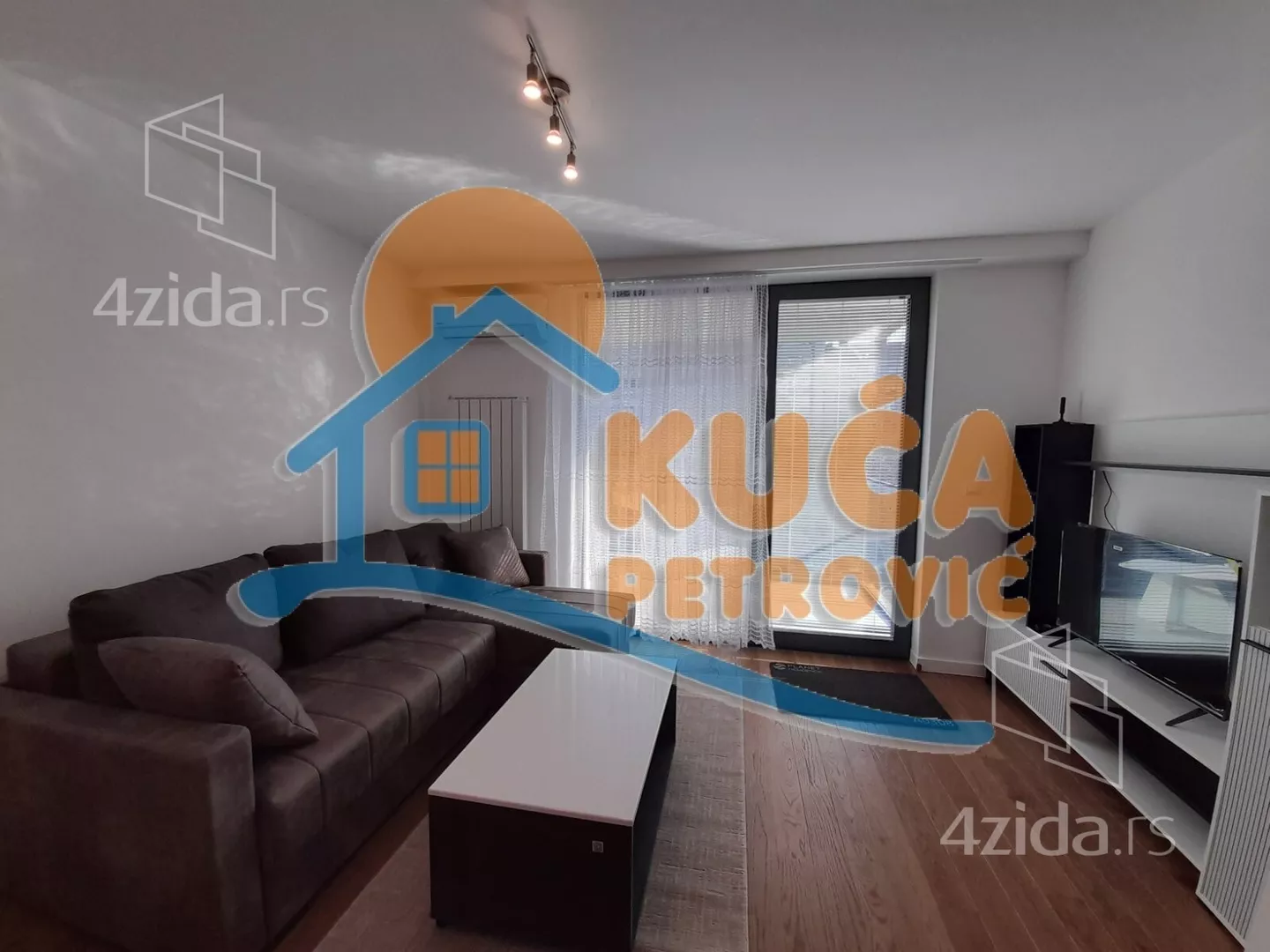 Garsonjera | 4zida