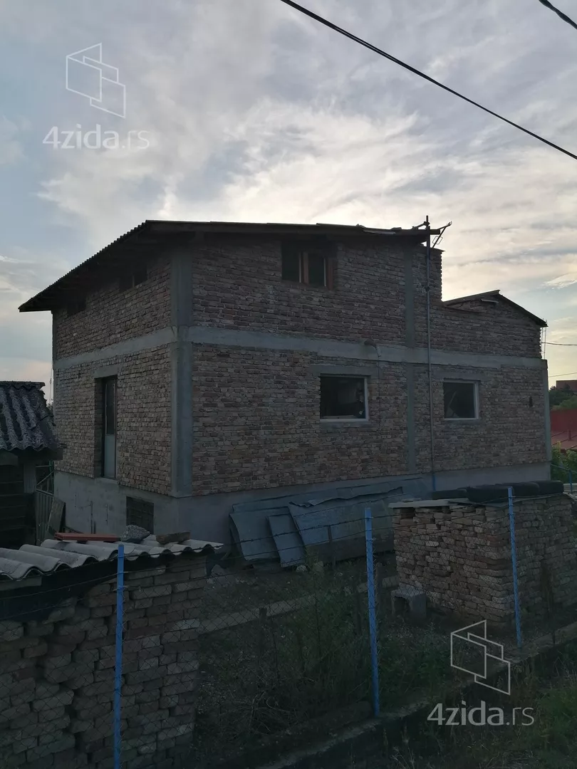 2-etažna kuća | 4zida