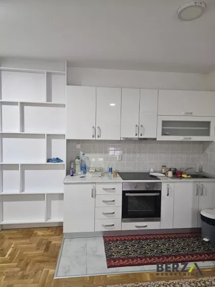 Gradske lokacije | 4zida.rs