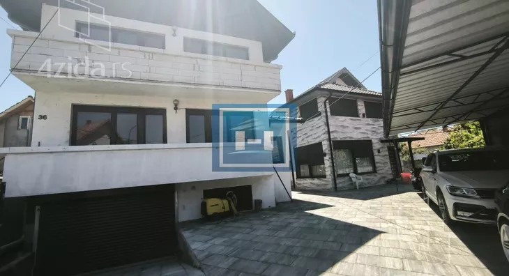 Kuća | 4zida
