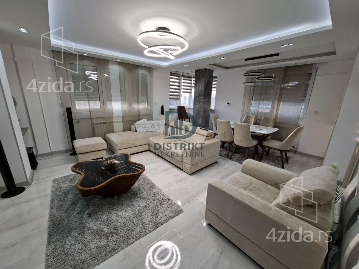 Troiposoban stan | 4zida