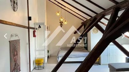 Trifkovićev trg | 4zida.rs