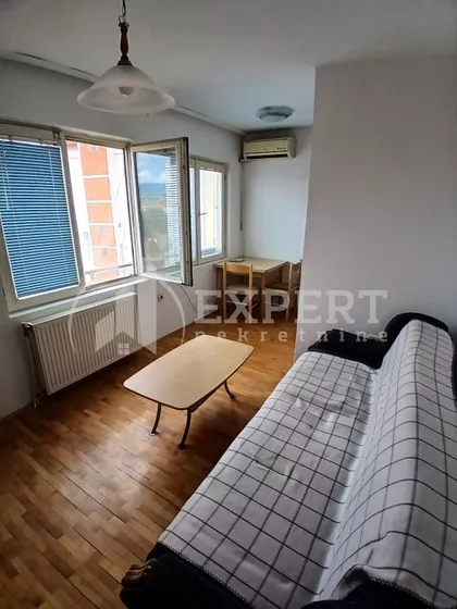 Strahinjića Bana | 4zida.rs