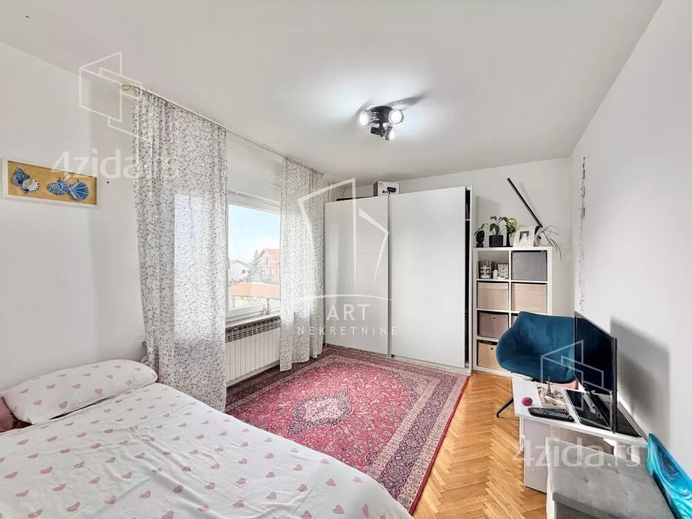 4-etažna kuća | 4zida