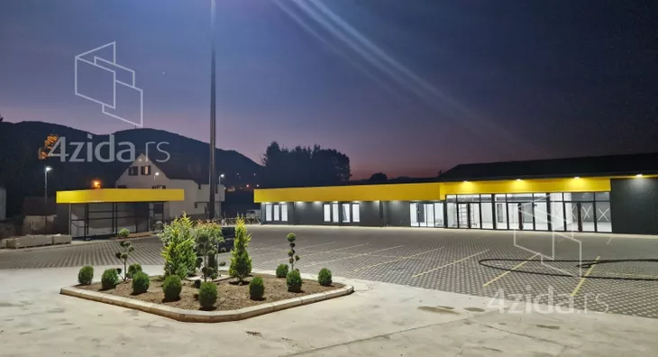 Poslovni prostor | 4zida