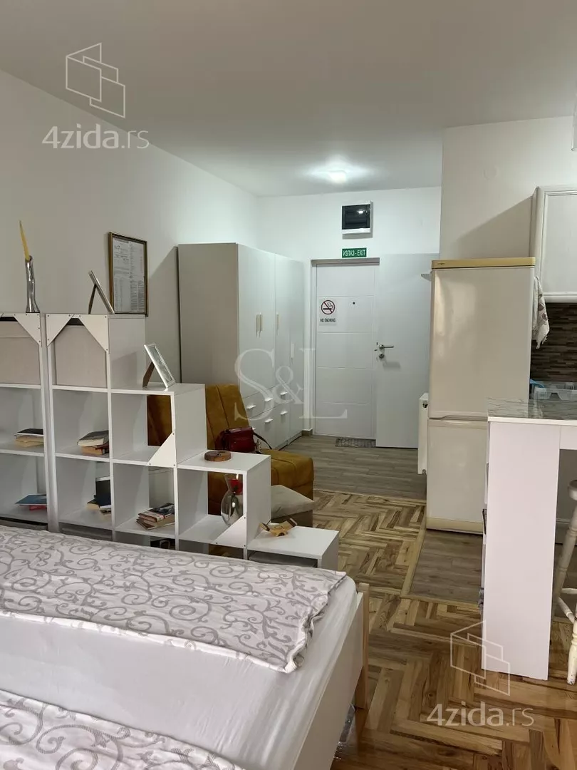Garsonjera | 4zida