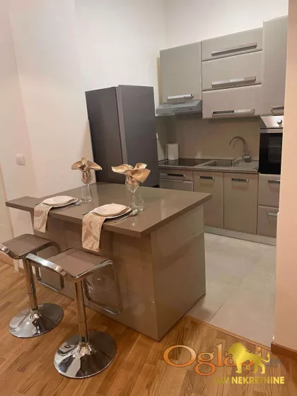 FILIPA VIŠNJIĆA | 4zida.rs