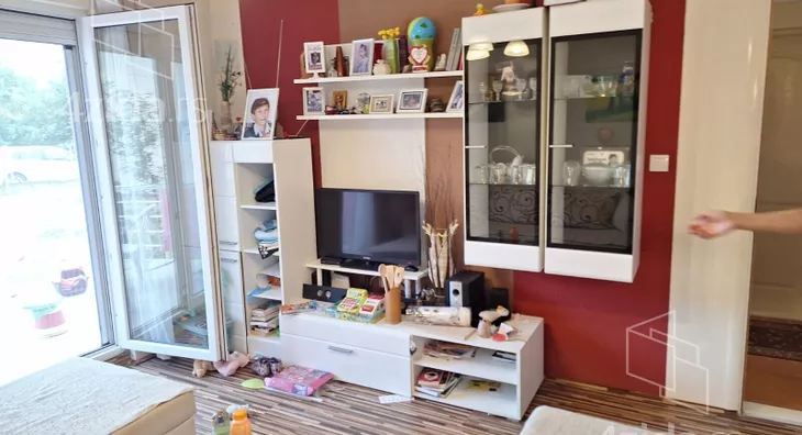 Četvoroiposoban stan | 4zida