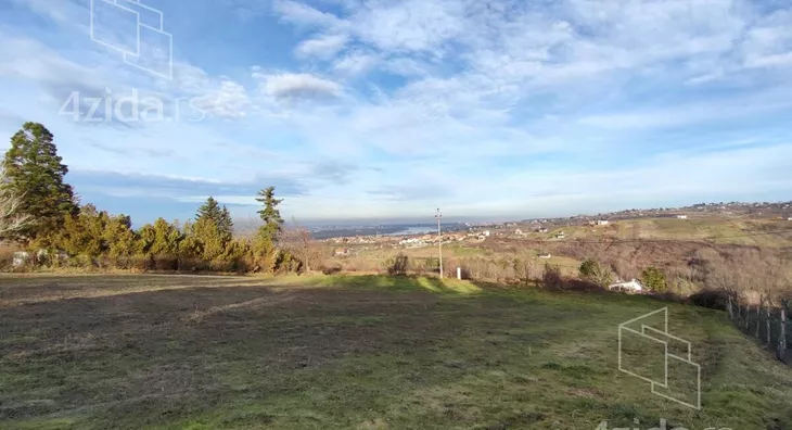 Plac | 4zida