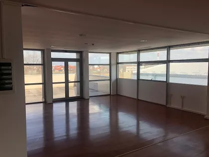 MILANA RESETARA | 4zida.rs