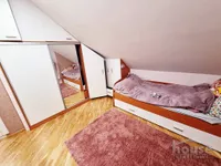 Petoiposoban stan | 4zida