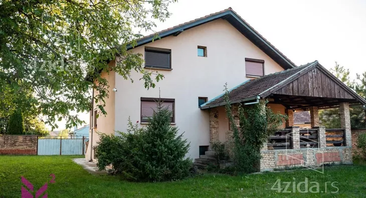 Kuća | 4zida