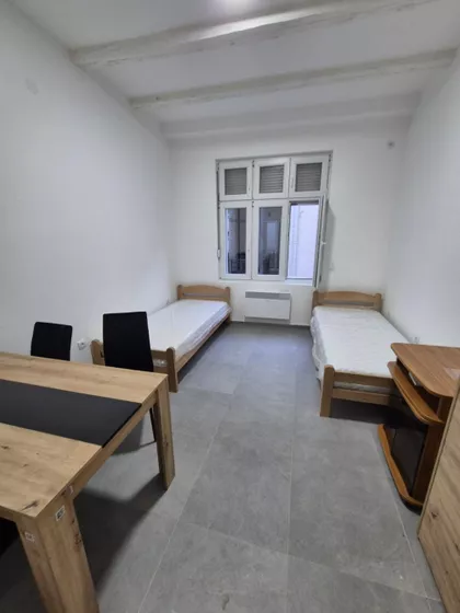 Kapetan Mišina | 4zida.rs