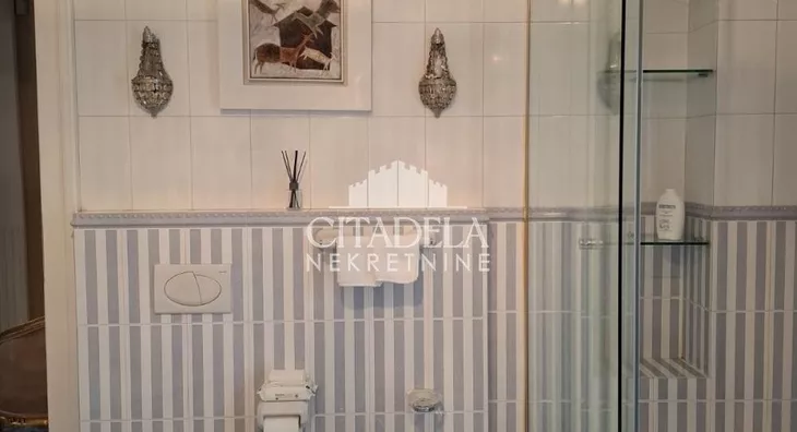 4-etažna kuća | 4zida