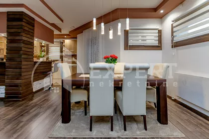 Kragujevački oktobar | 4zida.rs