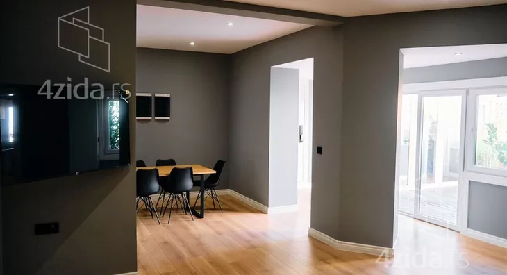 Petosoban stan | 4zida