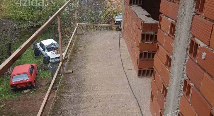 3-etažna kuća | 4zida