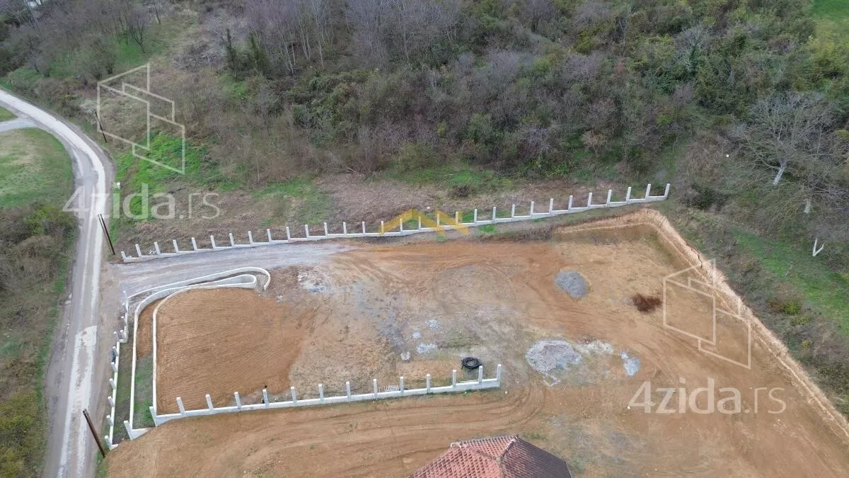 Građevinsko zemljište | 4zida