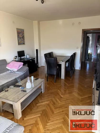 Novo Naselje | 4zida.rs