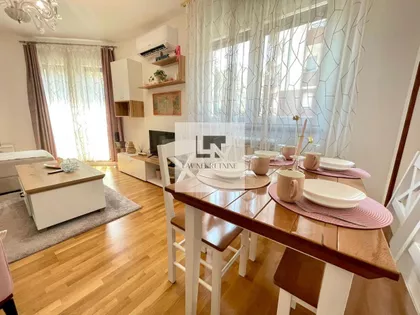 Bogoslovija | 4zida.rs