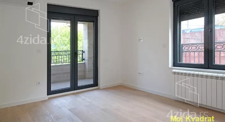 Sedmosoban stan | 4zida