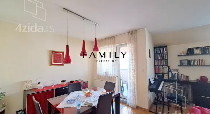 Petosoban stan | 4zida