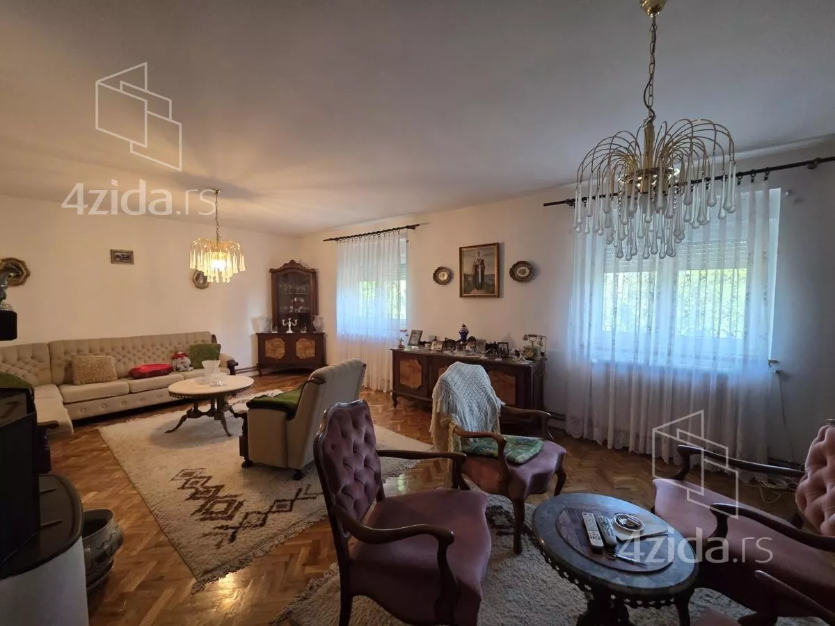 Kuća | 4zida