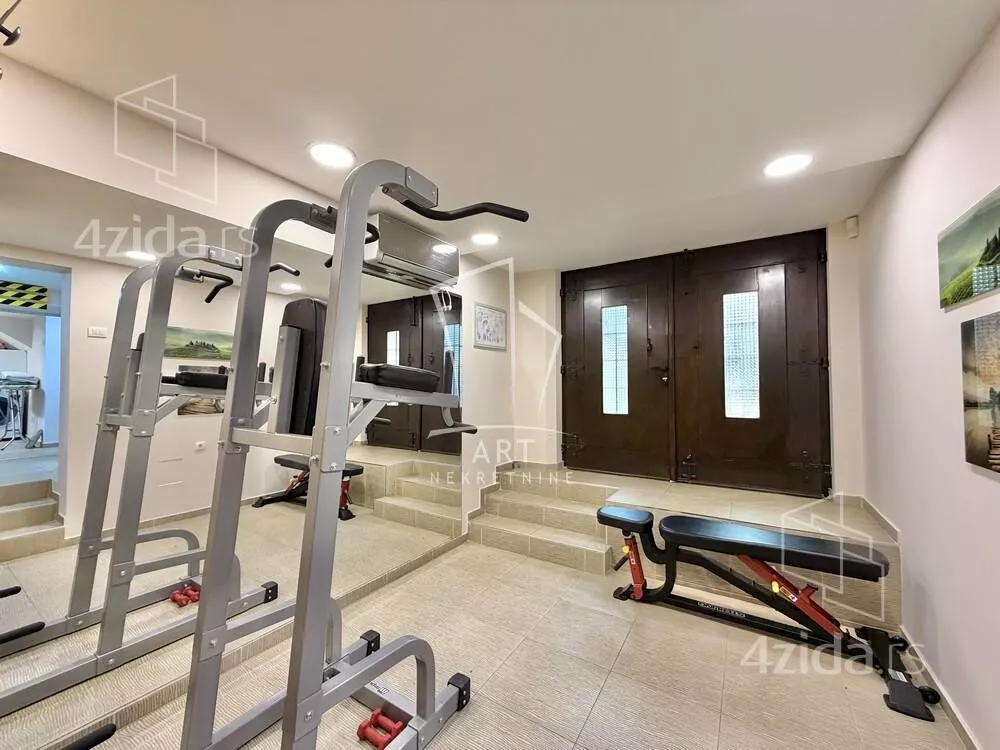 3-etažna kuća | 4zida