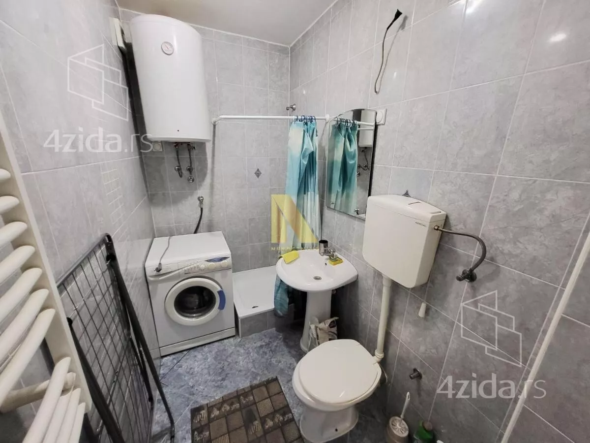Garsonjera | 4zida
