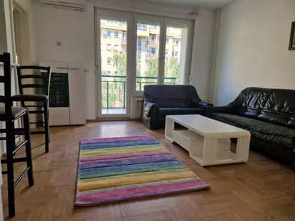 Nedeljka Gvozdenovića | 4zida.rs