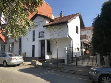 Centar