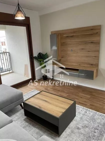 Zvezdarska Šuma | 4zida.rs