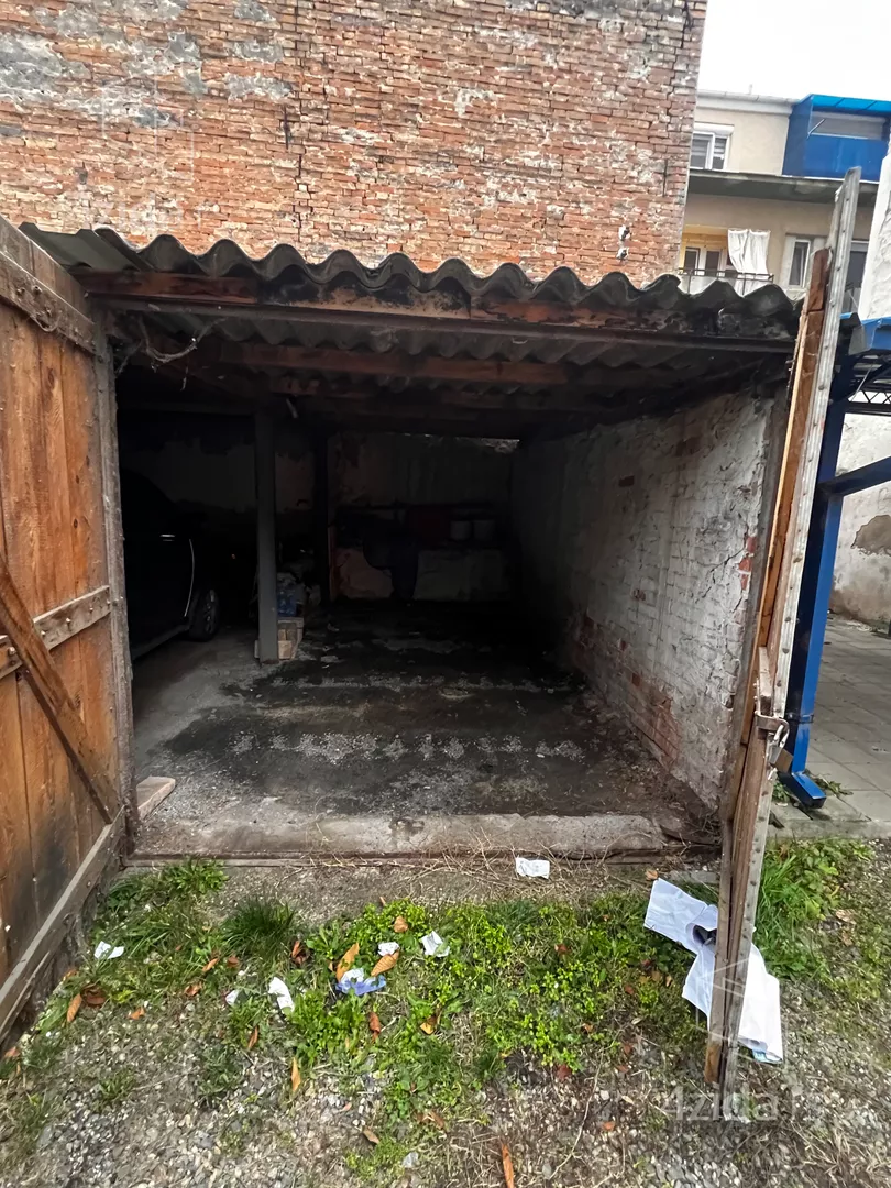 Garaža | 4zida