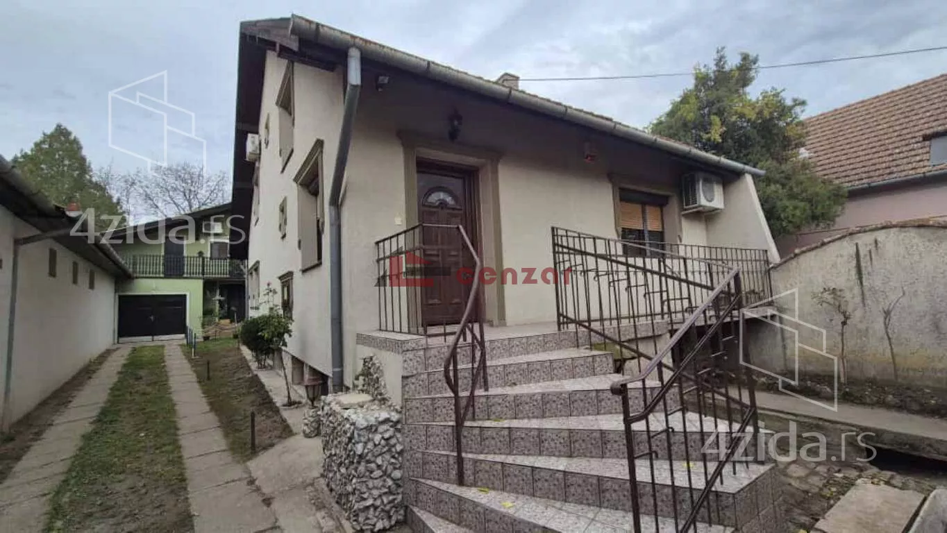 3-etažna kuća | 4zida