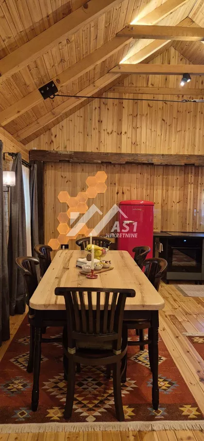 Sremska Kamenica | 4zida.rs