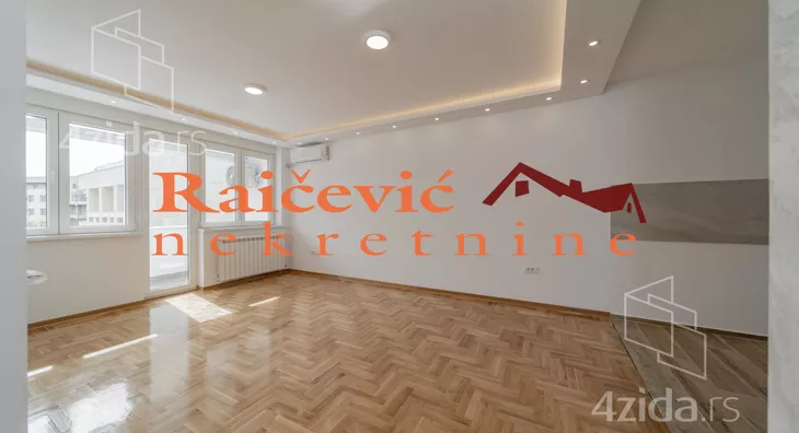 Trosoban stan na prodaju, Admirala Geprata, 279.000€, 76m² - stampaj