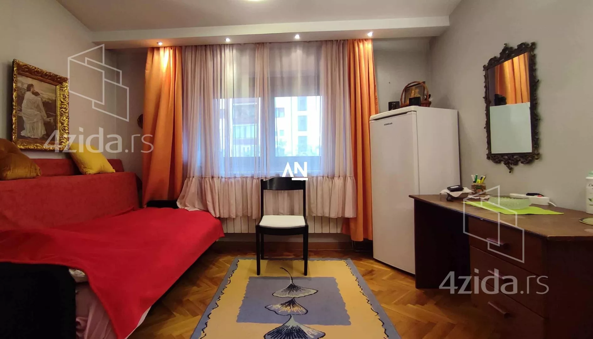 Petosoban stan | 4zida