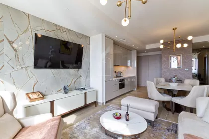 Nikolaja Kravcova | 4zida.rs