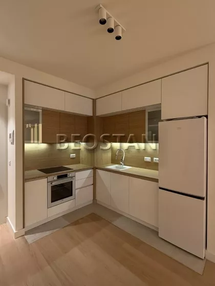 Luke Celovica Trebinjca | 4zida.rs