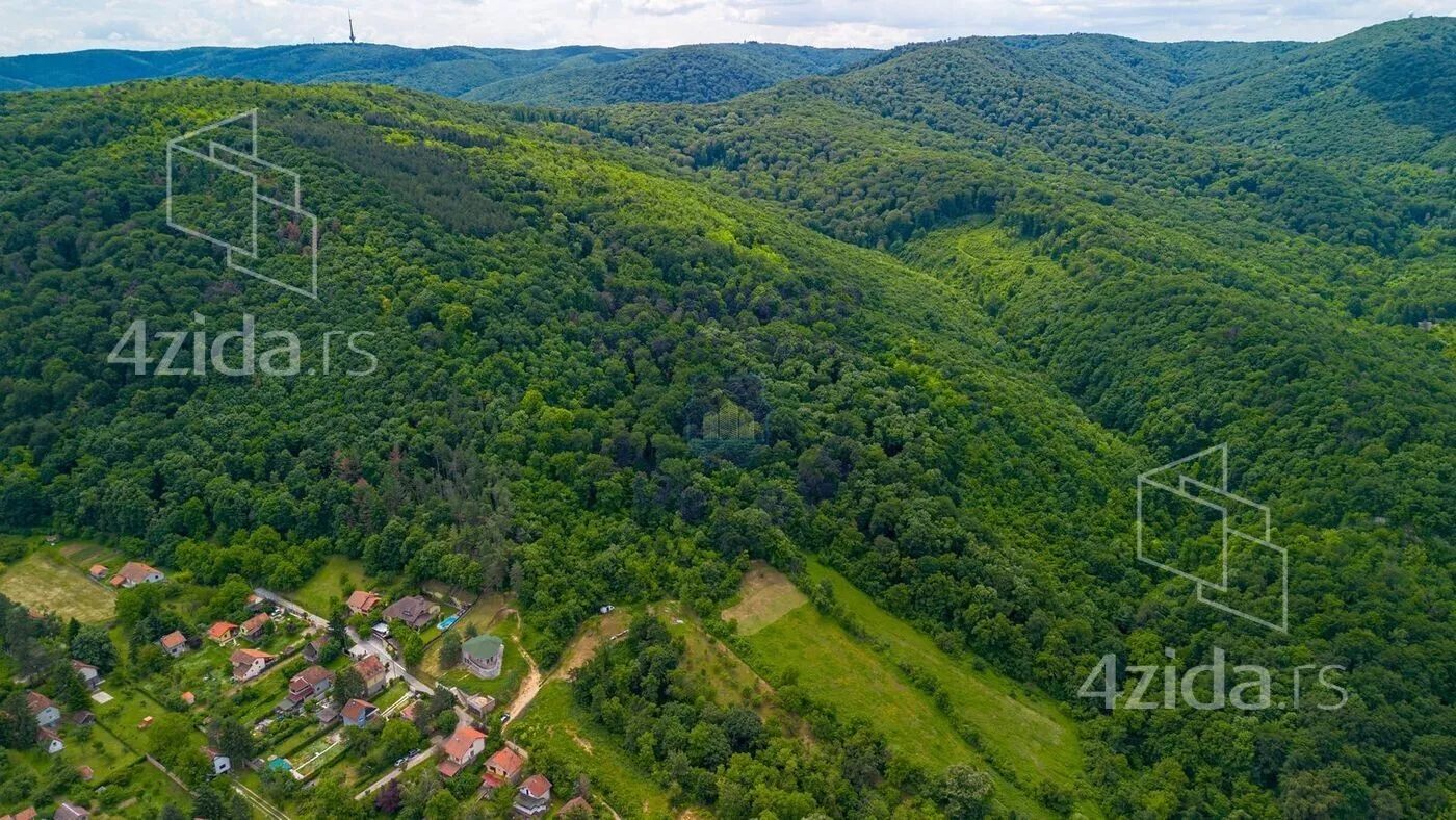 Poljoprivredno zemljište | 4zida