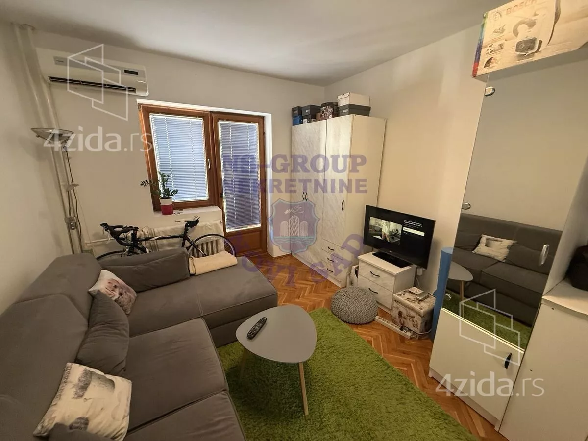 Garsonjera | 4zida