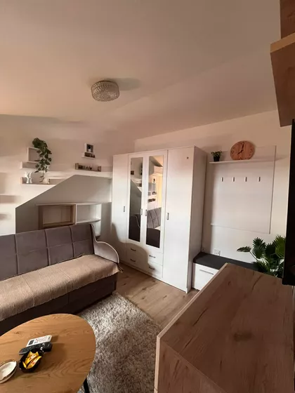 Jug-Bogdanova 16 | 4zida.rs