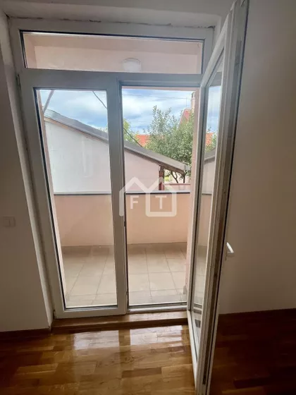 Vojvođanska | 4zida.rs