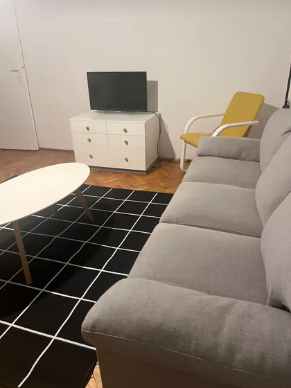 Aleja Maršala Tita 27D | 4zida.rs