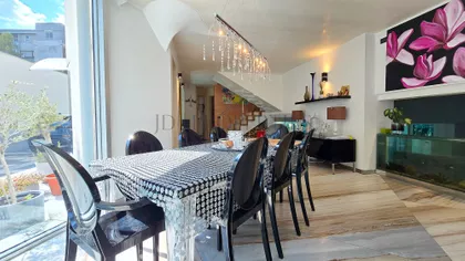 Učiteljsko Naselje | 4zida.rs