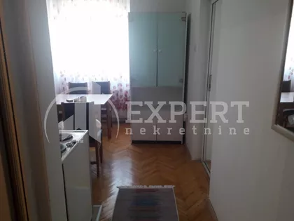 Trg 14. oktobra | 4zida.rs